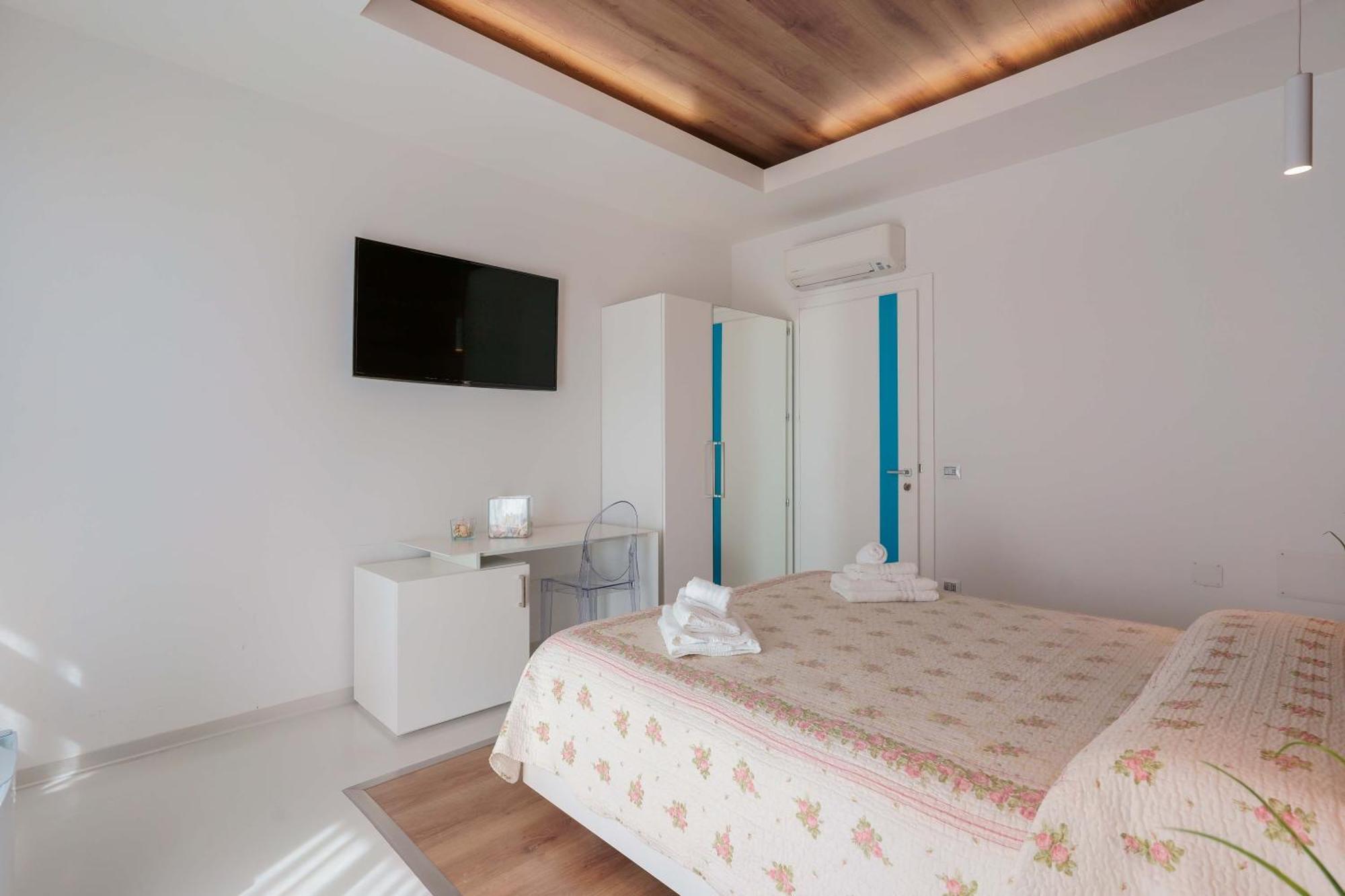 Lumiere Rooms - Eja Sardinia 卡利亚里 外观 照片